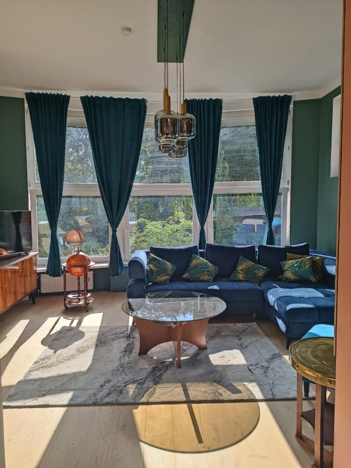 Ressel Mansion Appartement Bitterfeld-Wolfen Buitenkant foto